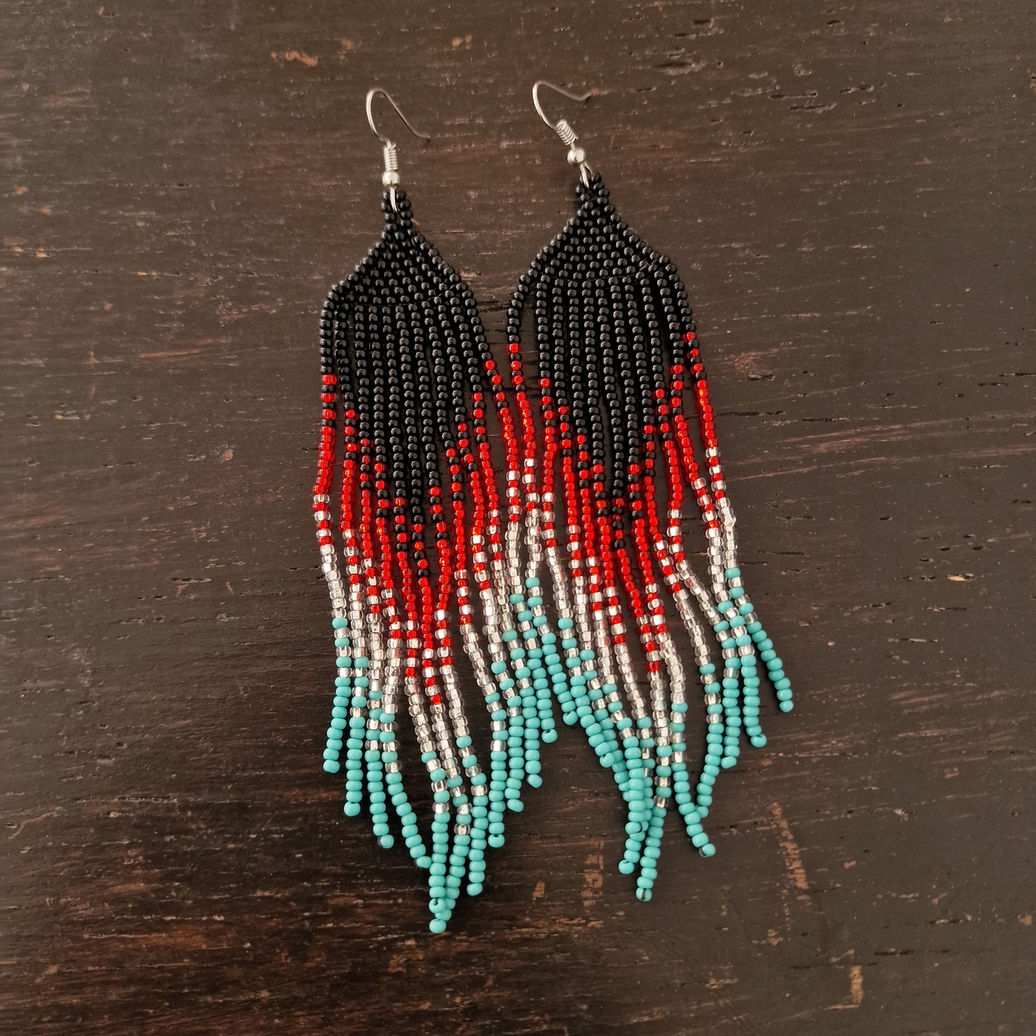 Tree element earrings