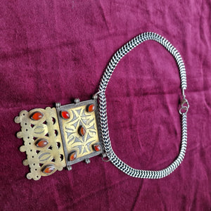 Crown necklace