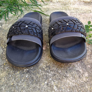 BLACK APOCALYPTIC FLIP-FLOP