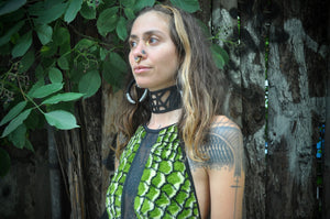 BLACK GEOMETRIC CHOKER