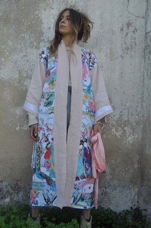 Geisha Rose kimono